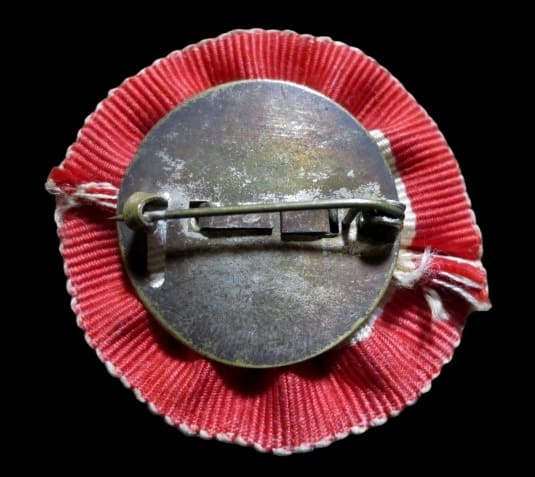 大日本航空婦人会章 ..jpg