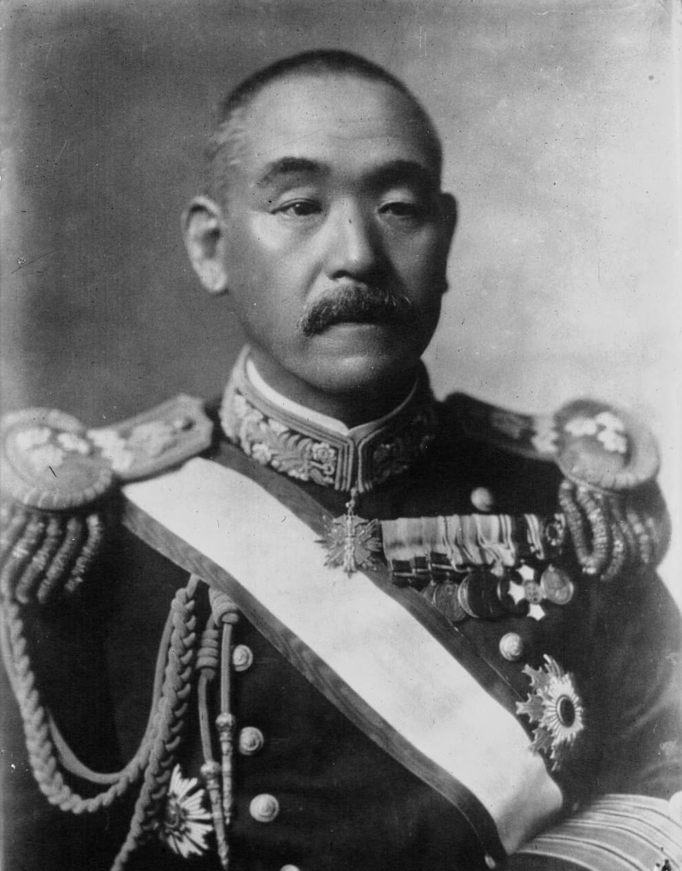 鈴木貫太郎 海軍大将.jpg