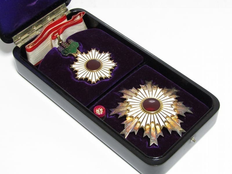 勲二等旭日重光章..jpg