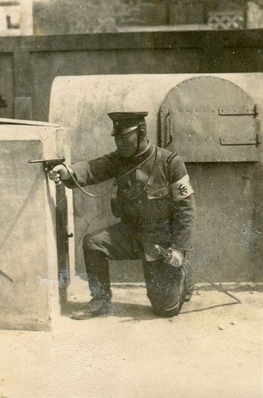 憲兵隊写真.jpg