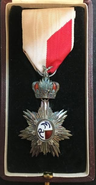 Knight Order of Ranavalona III made by Chobillion.jpg