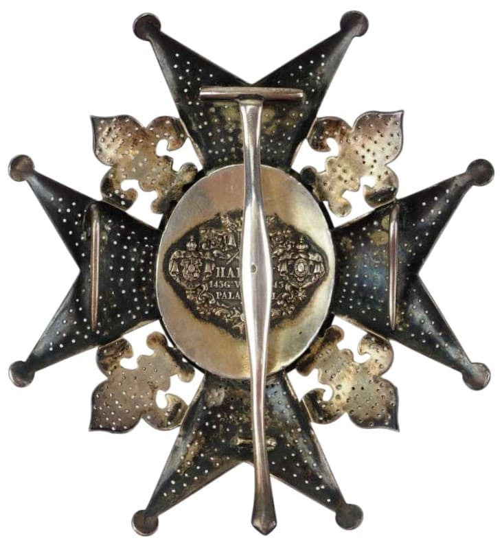 Königlicher Orden Karls III Großkreuz Stern  Halley.jpg