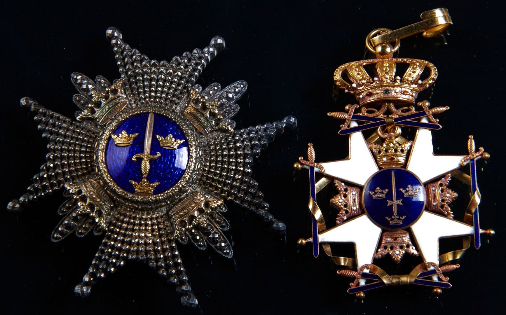 Kommendör med stora korset Svärdsorden.jpg
