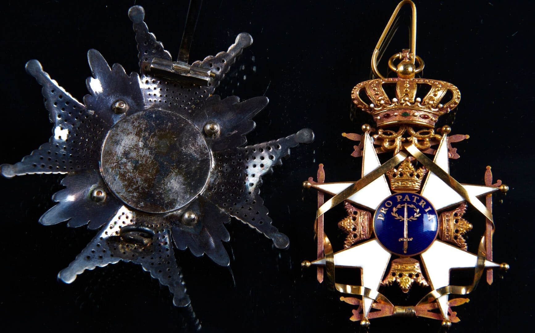 Kommendör med stora korset  Svärdsorden.jpg