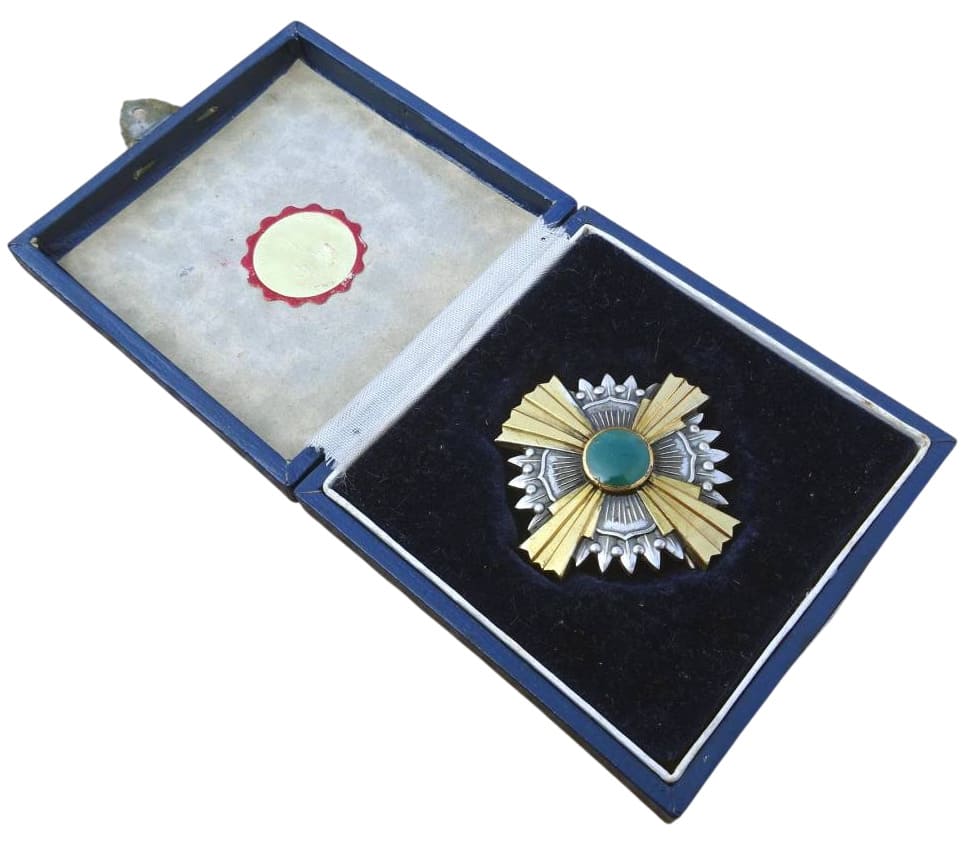 Kyoto Prefecture Firefighting  Association Merit Badge京都府消防協会功労章.jpg