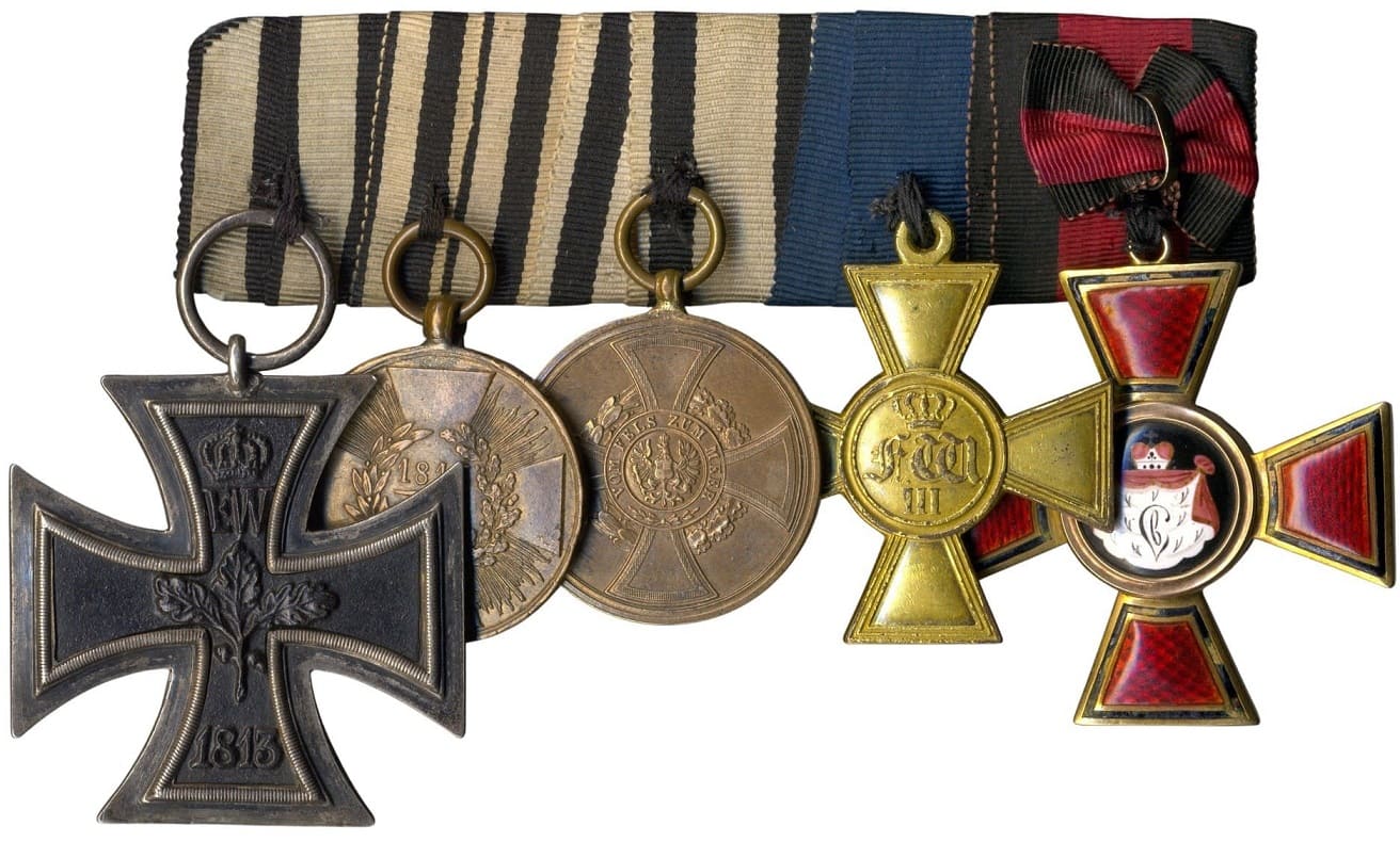 Lieutenant General Friedrich Heinrich von Frankenberg und Proschlitz  medal bar.jpg