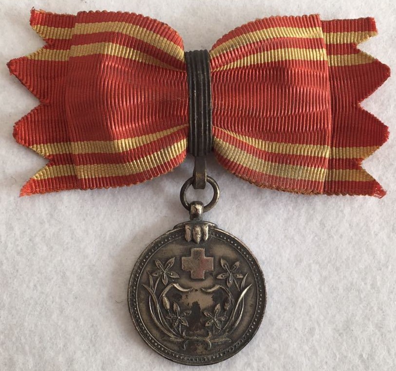 Manchukuo Red Cross  Society Regular Supporter Member Medal.jpg