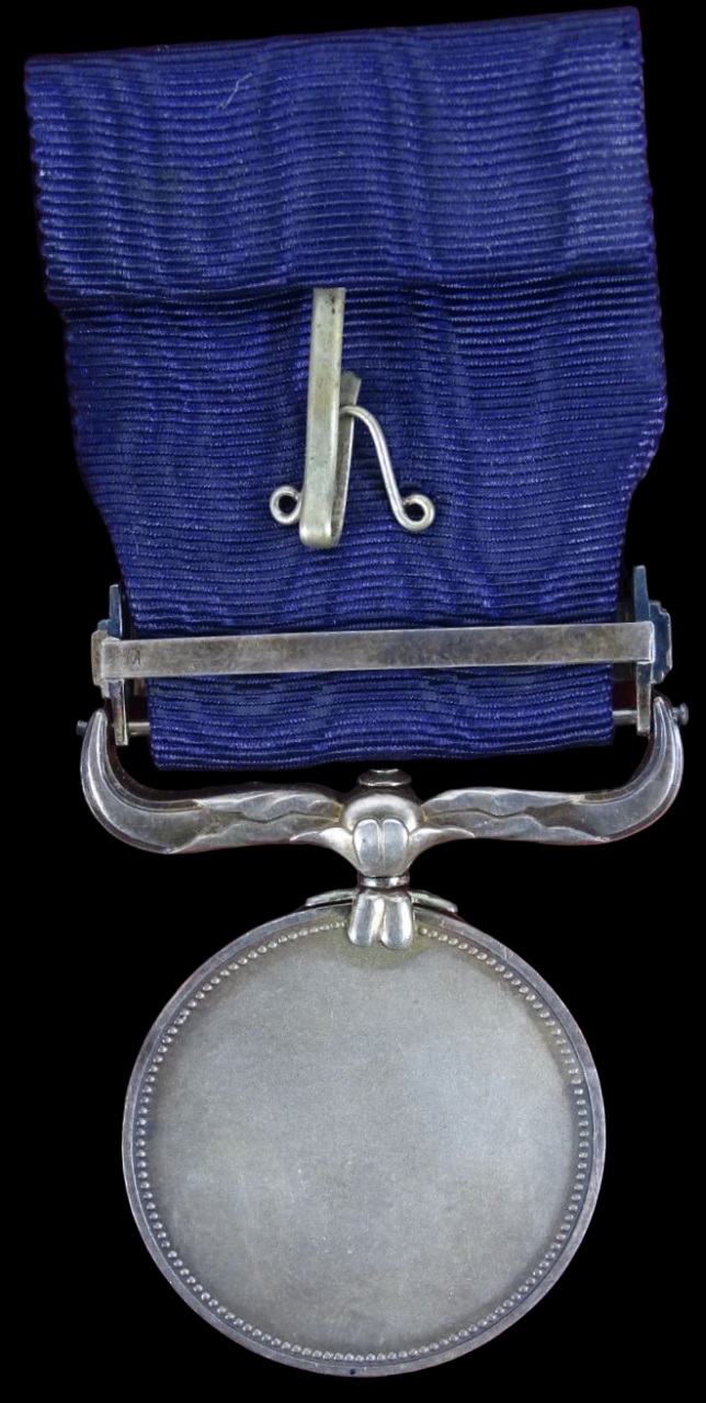 Medal  19.08.1942 marked М.jpg