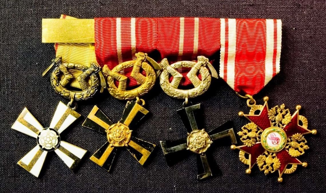 Medal Bar of Adolf Ludvig Knut Hamilton.jpg