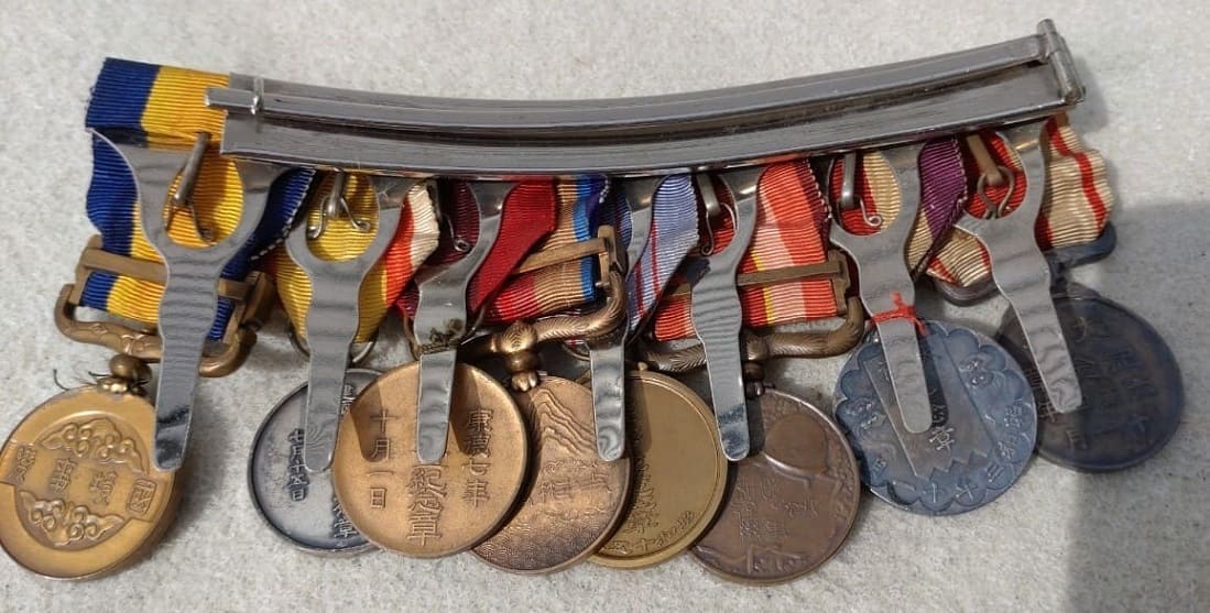 medal bar with  three Manchukuo medals.jpg