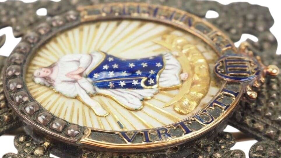 Medallion.jpg