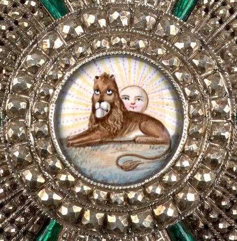 Medallion.jpg
