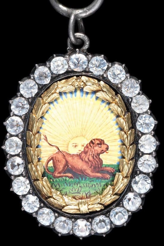 Medallion-shaped Order of the Lion and Sun.jpg