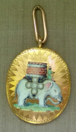 Medallion_of_the_Order_of_the_Elephant.jpg