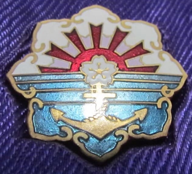 Meritorious  Member Badge  of Navy League.jpg