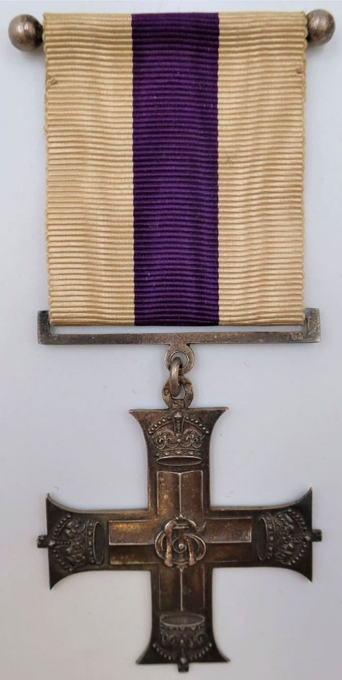 Military Cross made by Arthus Bertrand, Paris.jpg