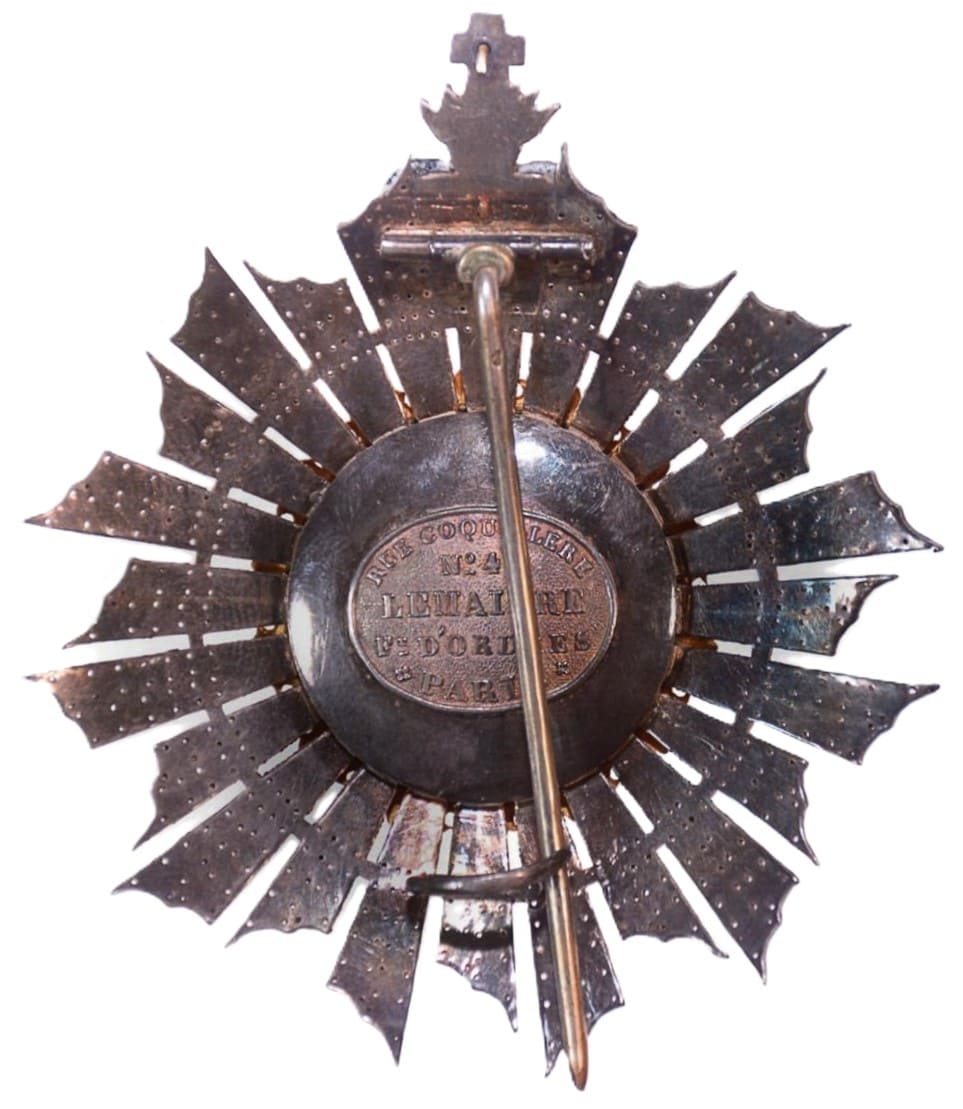 Military Order of Christ breast star made by Lemaitre, Paris.jpg