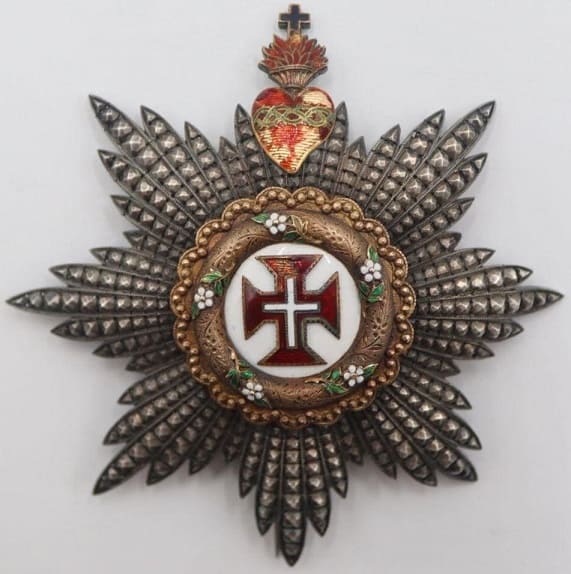 Military Order of Christ breast star made by Pouteau.jpg