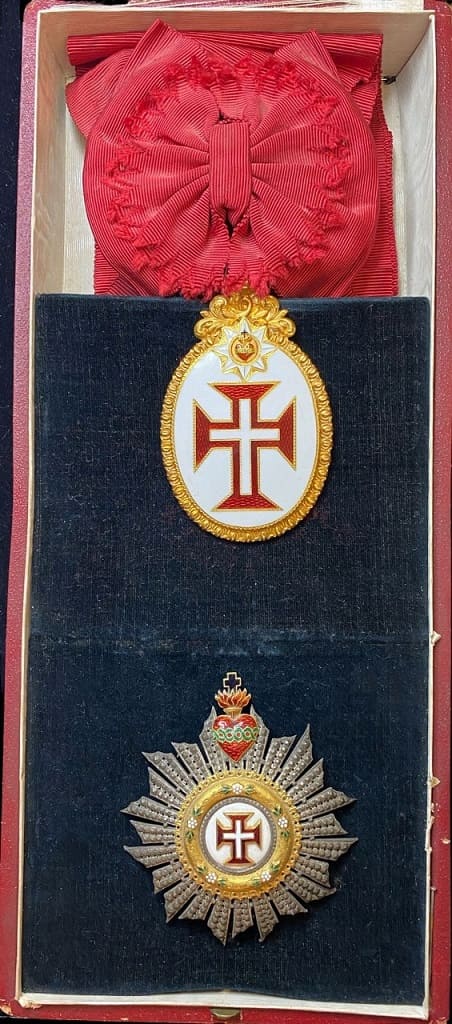 Military Order of Christ Grand Cross made  by Gustave Wolfers, Brussels.jpg