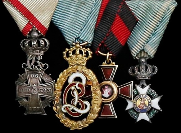 miniature bar once were  in the the estate of Grand Duchess Xenia Alexandrovna of Russia.jpg