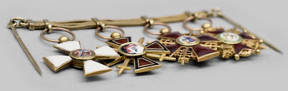 Miniature Group of Orders with St.George order Mounted  on the Gold Chain.jpg