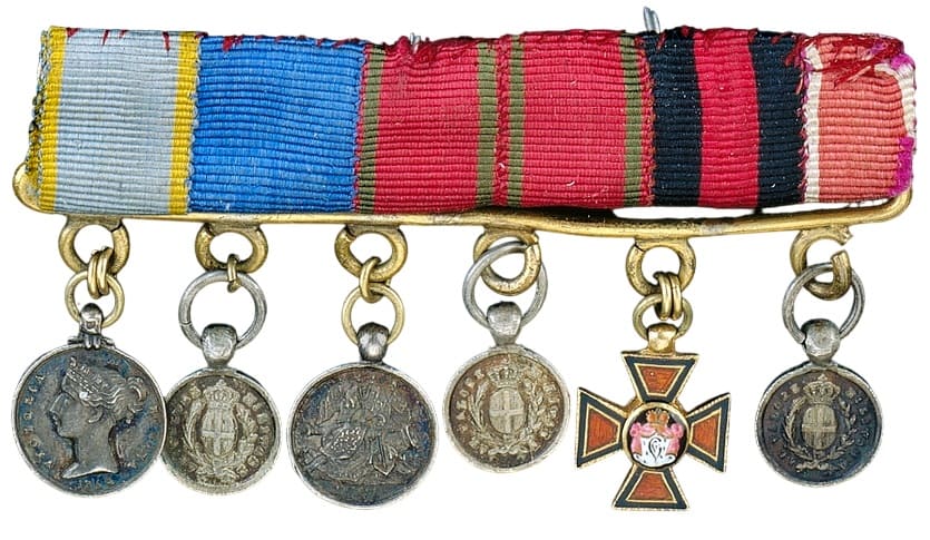 Miniature medal bar with Saint Vladimir order.jpg