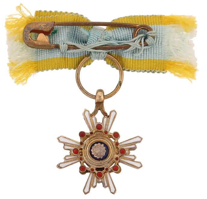 Miniature of Sacred  Treasure order.jpg