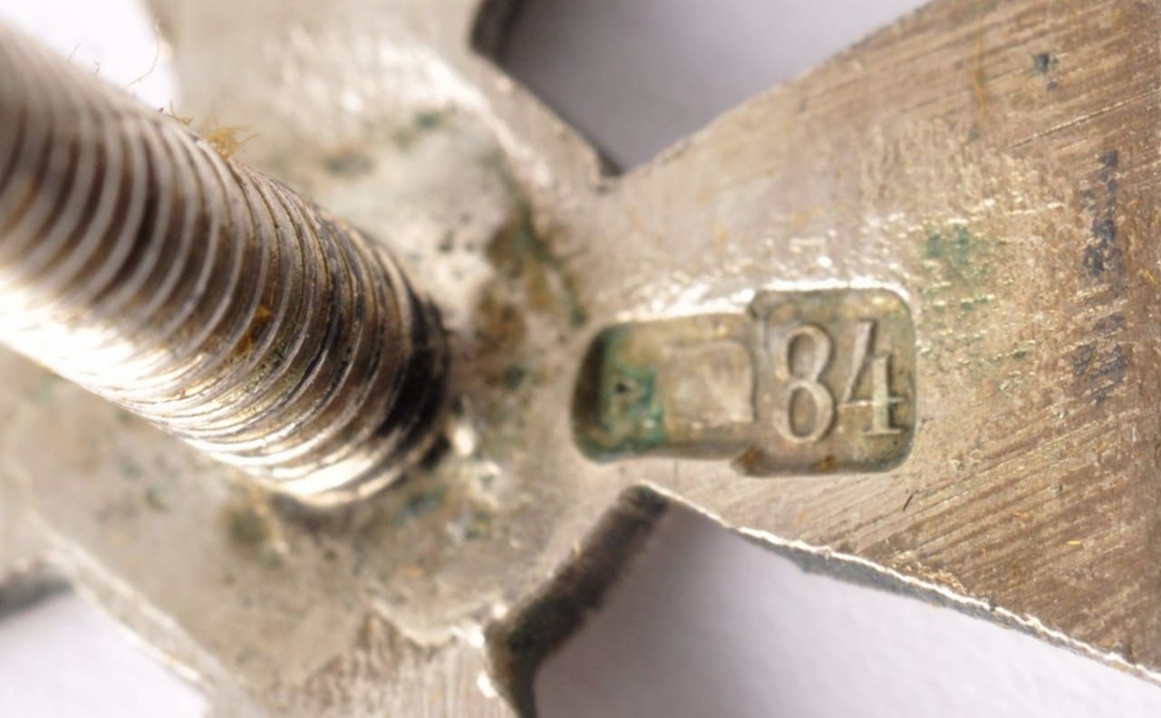 Miniature  of St. George Cross made by the Moscow workshop ИМ.jpg