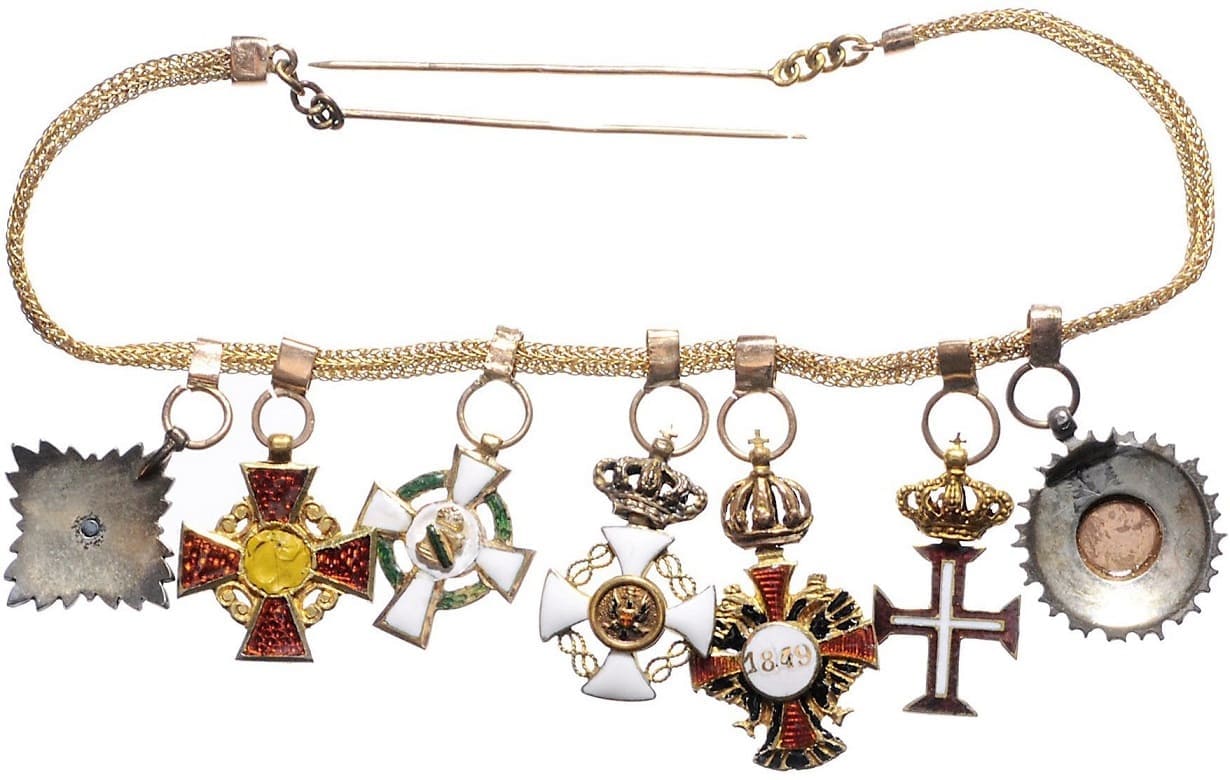 miniaturenkette-St. Annenorden.jpg