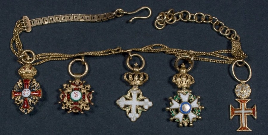 Miniatures of Russian Awards.jpg