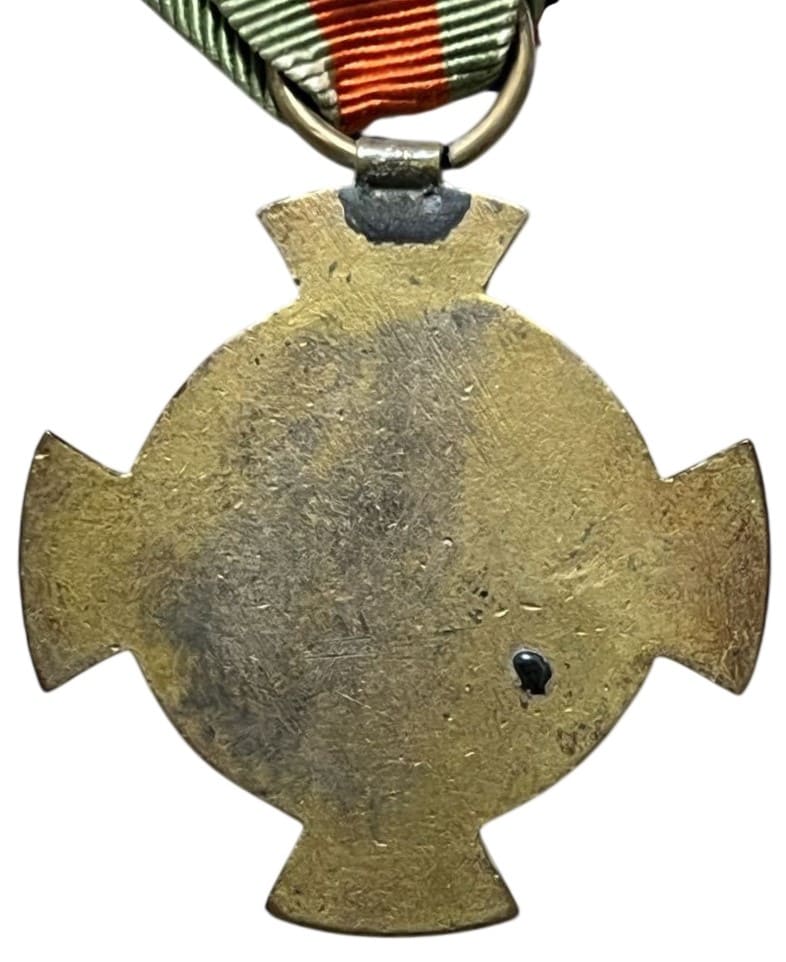 National Medal 國徽獎章.jpg