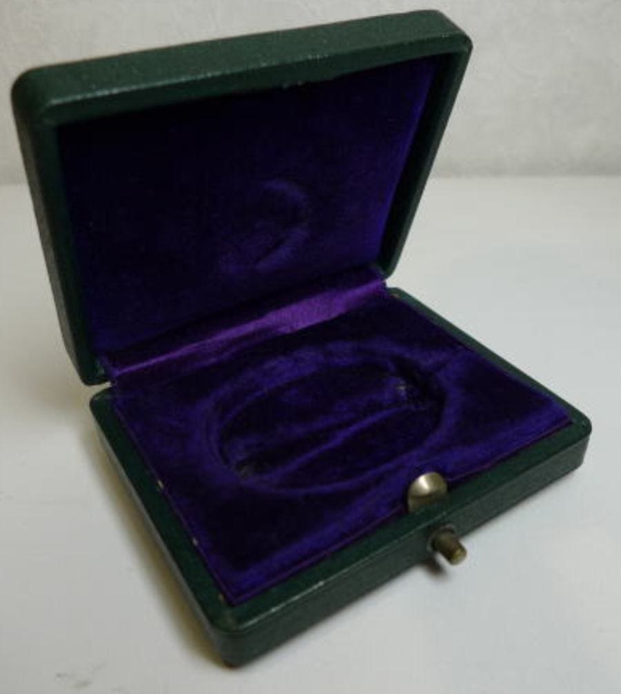 Navy  Academy  Graduation Badge of Rear Admiral Oishi Shokichi.jpg