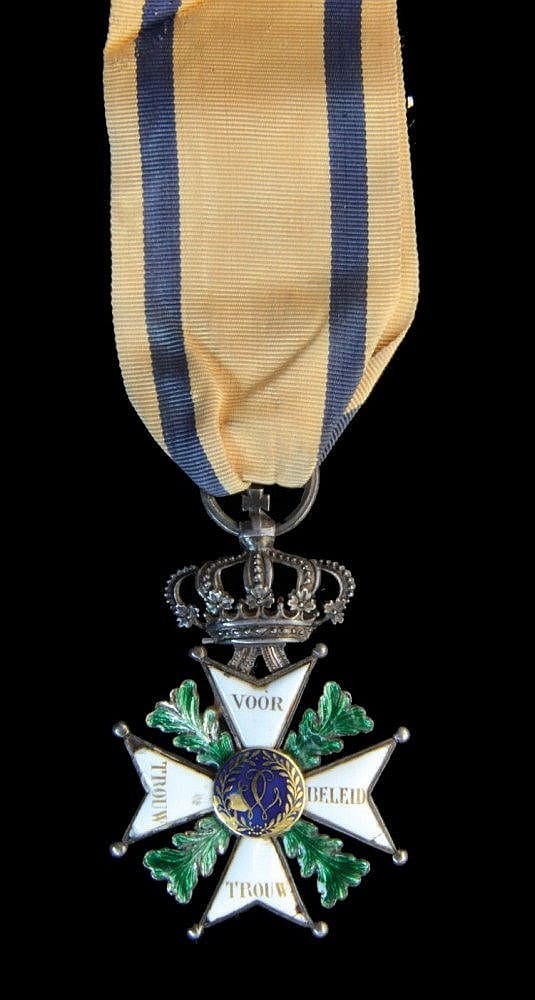 Netherlands, Order of  Willem, Ridder's breast badge.jpg