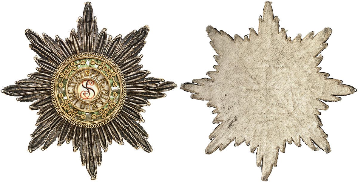 Officially issued Kapitul embroidered breast  star of Saint Stanislaus order.jpg