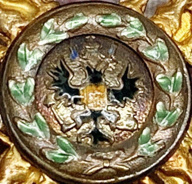 Орден  Святого Станислава с мечами для нехристиан 3-й степени.jpg