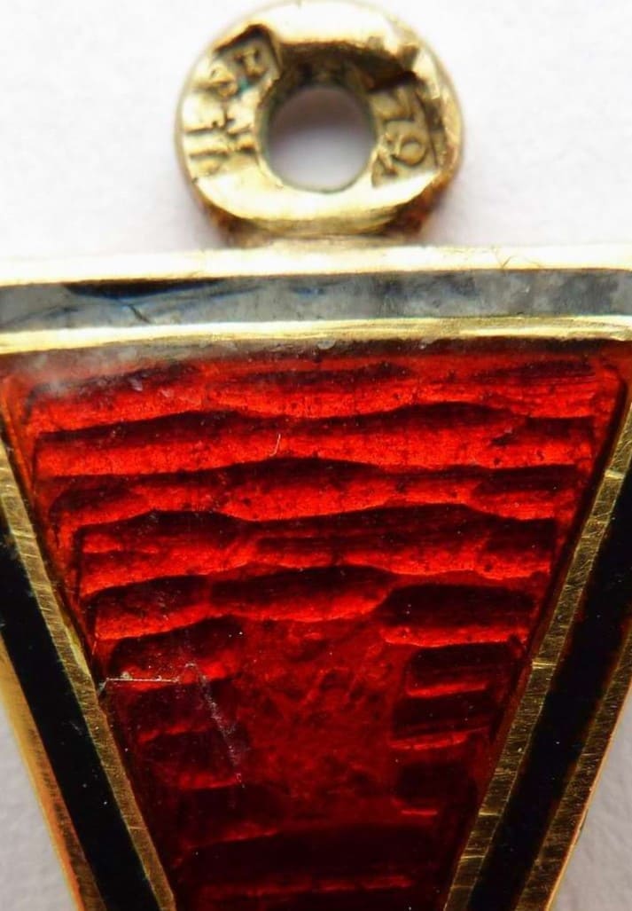 Орден Святого Владимира  4-й степени WK.jpg