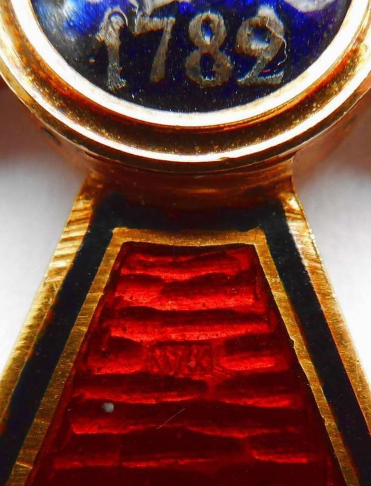 Орден Святого Владимира 4-й степени  WK.jpg