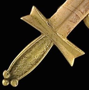 Орден святой Анны  1-й  степени с мечами мастерской IK.jpg