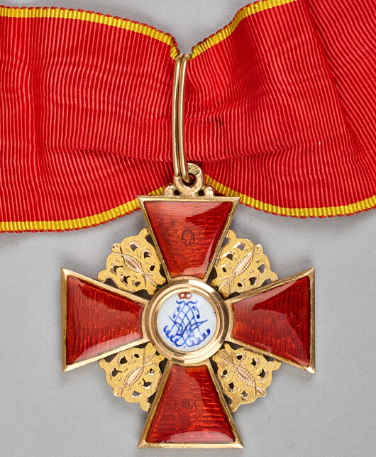 Орден Святой Анны 2-й степени клеймо АК.jpg