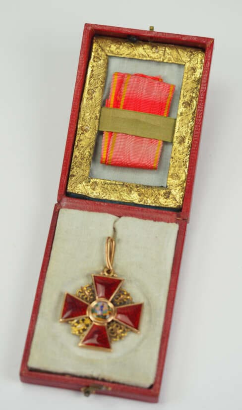 Орден Святой  Анны 3-й  степени 1869  Юлиус Кейбель.jpg