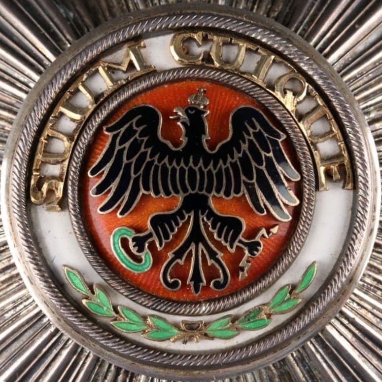Order of Black Eagle breast star made by Rothe.jpg