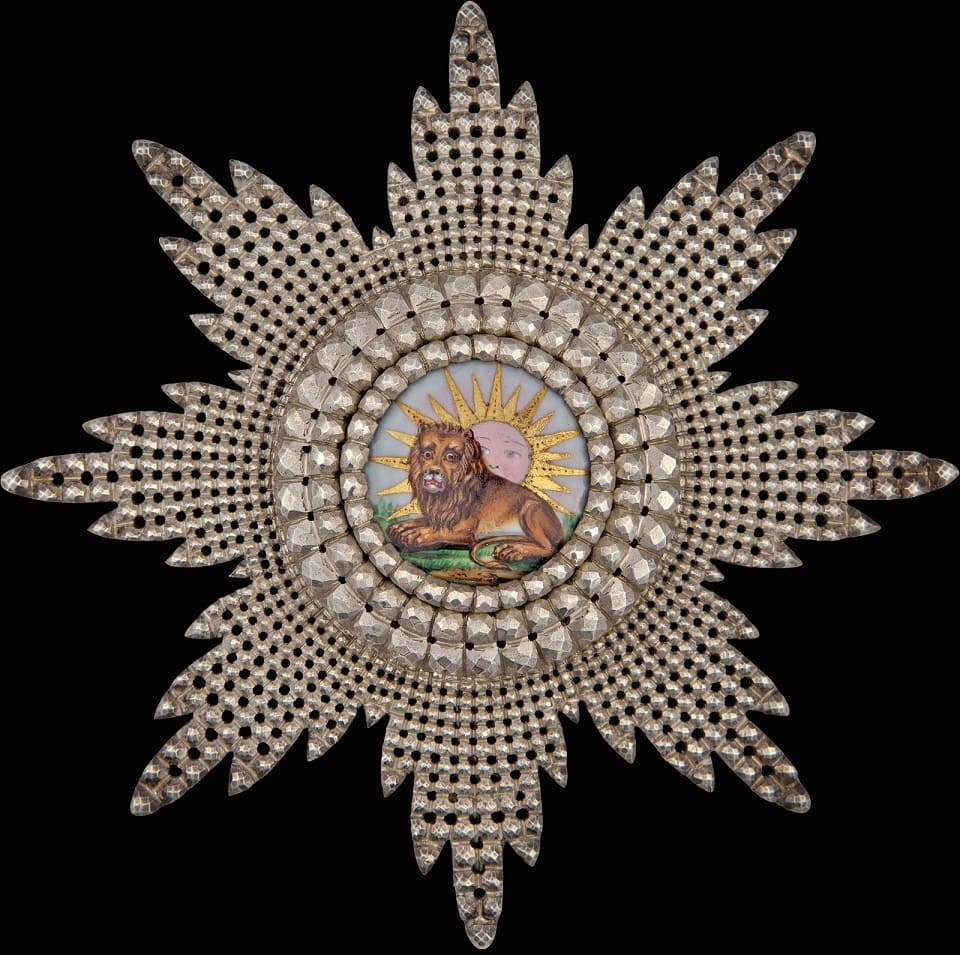 Order of Lion and Sun breast star made by Frederick Adolf Golshtenius workshop.jpg