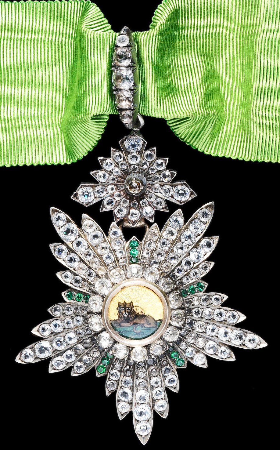 Order of Lion and Sun made by  Russian PV ПВ workshop.jpg