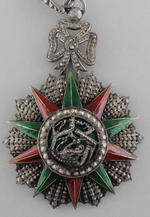 Order of Nichan Iftikhar made by Boullanger,  Paris.jpg