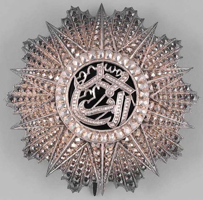 Order of Nishan-Iftikar breast star made by Bonfante Bijouterie, Nice.jpg