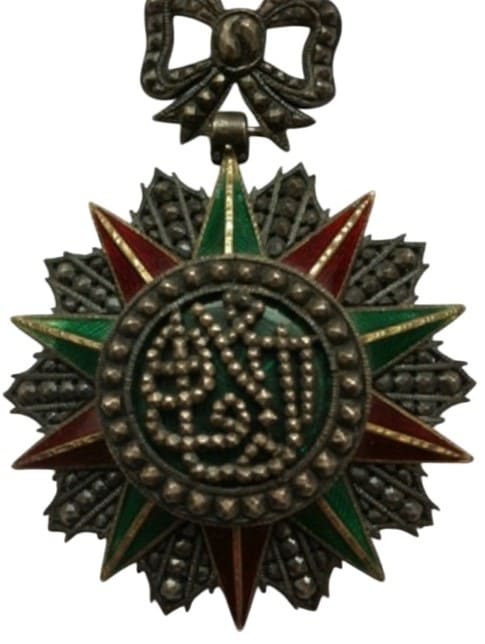 Order of Nishan-Iftikar made by Fratelli Borani, Roma e Torino.jpg