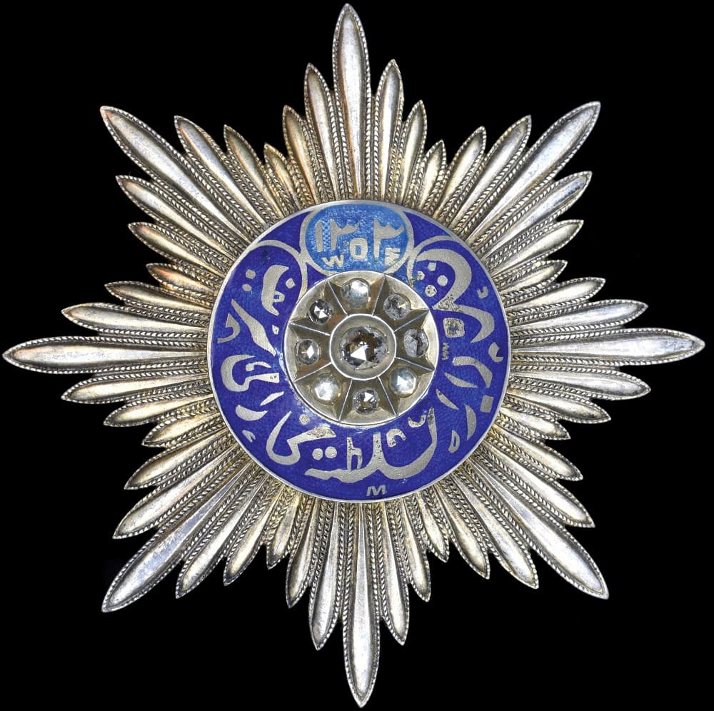 Order of Noble Bukhara Special Class with Diamonds.jpg