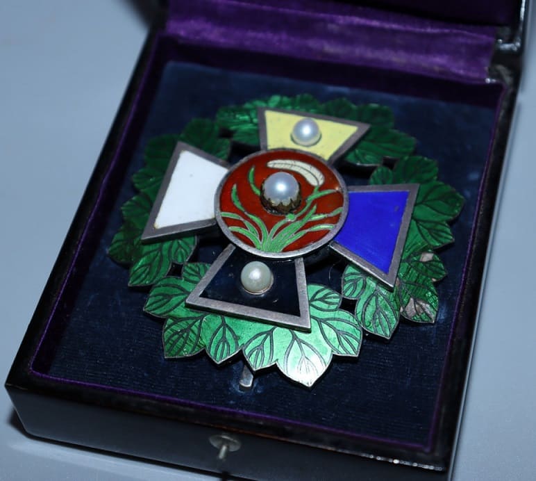 Order of Rank and  Merit 5th class.jpg