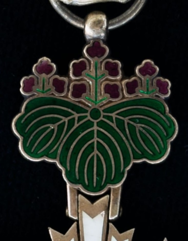 Order of Rising Sun from the Collection of Iolani  Palace.jpg