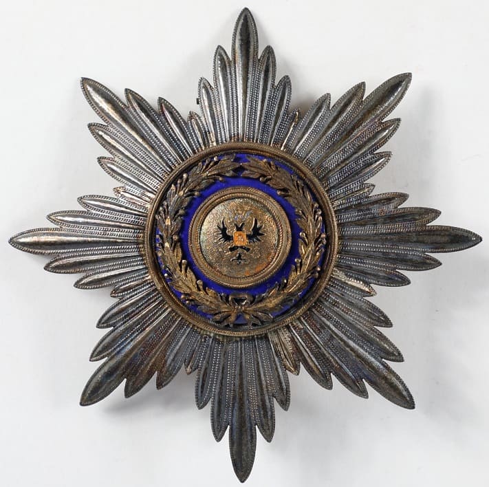 Order of Saint Andrew breast star for  Non-Christians made by Albert Keibel.jpg